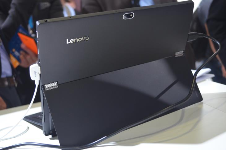 Lenovo MIIX 700 Back View - Black