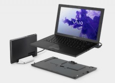 Sony VAIO Z 2011 with dock and slice battery